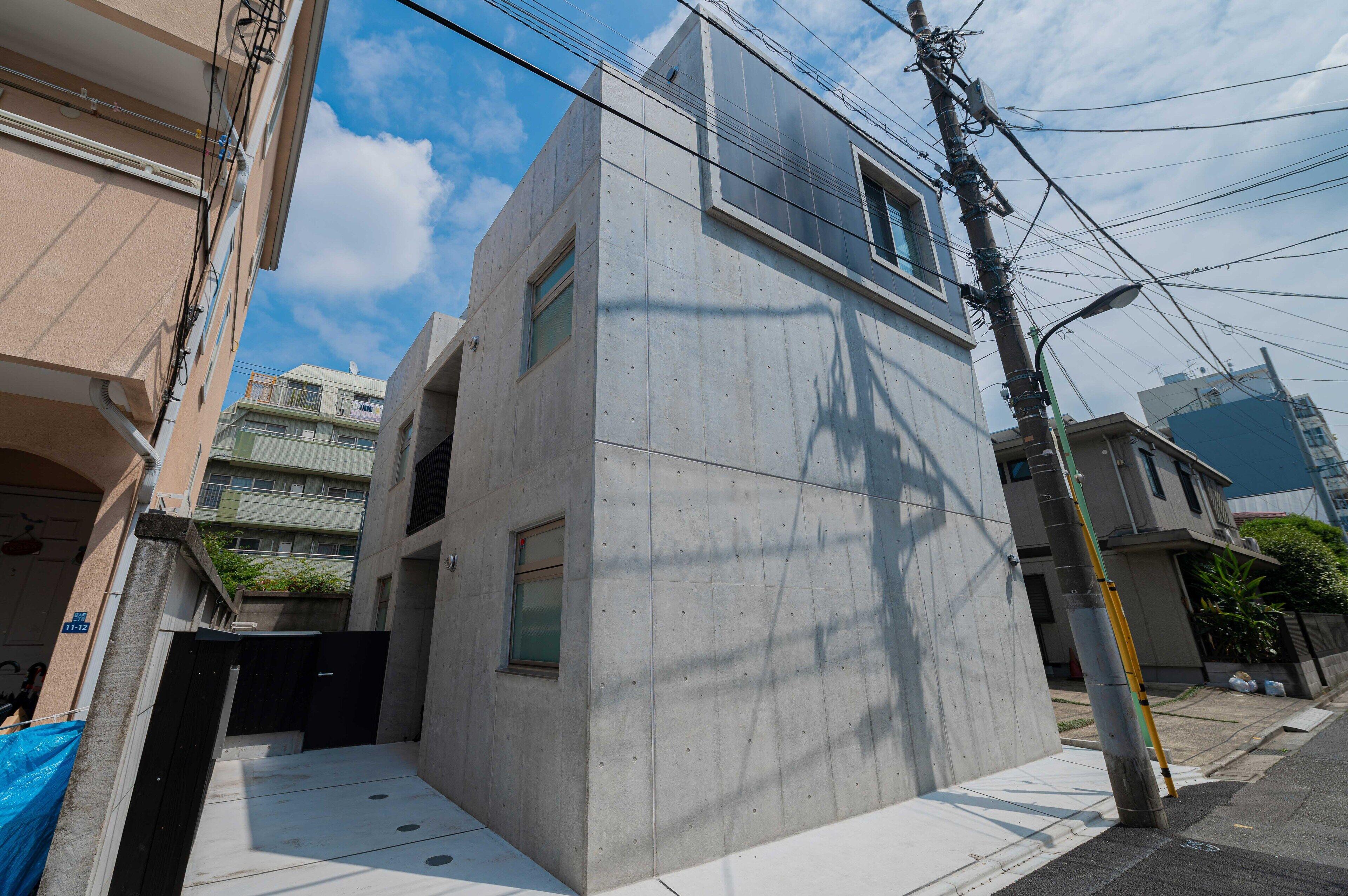 Bmj Hyakunincho